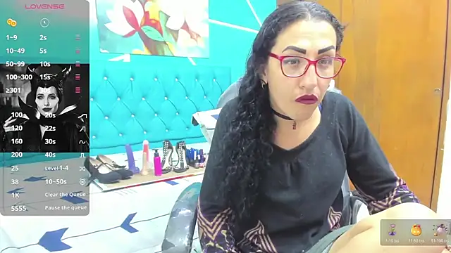 sabrina dupont online show from 10-28-25, 01:10