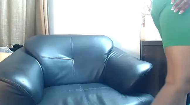 Snapshot of trippy_tina chatting on 02-01-25, 10:34 trippy tina online show from 02-01-25, 10:34