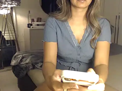 Snapshot of trippy_tina chatting on 06-09-26, 08:48 trippy tina online show from 06-09-26, 08:48