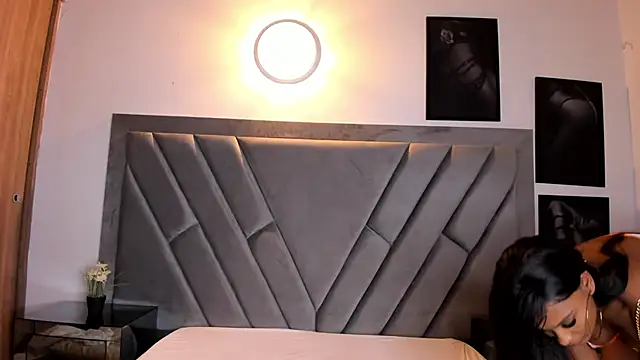 brenda nova18 online show from 11-25-25, 09:15