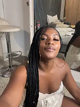 Snapshot of brenda_nova18 chatting on 07-02-26, 03:23 brenda nova18 online show from 07-02-26, 03:23