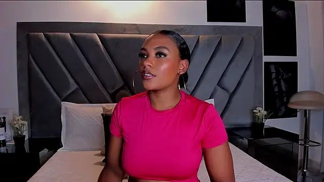 brenda nova18 online show from 09-26-25, 09:21