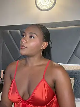 Snapshot of brenda_nova18 chatting on 06-02-26, 09:15 brenda nova18 online show from 06-02-26, 09:15