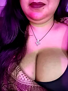 Suhanakhan00 online show from 11-21-25, 06:18