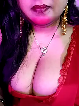 Suhanakhan00 online show from 02-08-26, 10:02