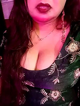 Suhanakhan00 online show from 03-15-26, 06:42