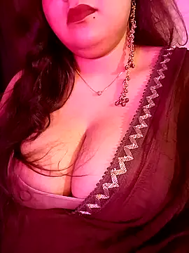 Snapshot of Suhanakhan00 chatting on 04-30-26, 05:31 Suhanakhan00 online show from 04-30-26, 05:31