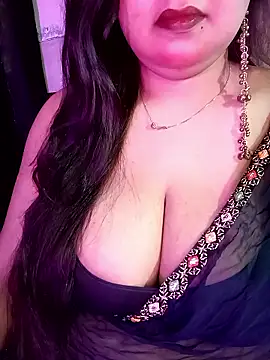 Snapshot of Suhanakhan00 chatting on 04-24-26, 11:23 Suhanakhan00 online show from 04-24-26, 11:23