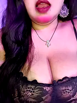 Suhanakhan00 online show from 10-25-25, 06:08