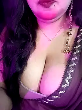 Suhanakhan00 online show from 04-12-26, 06:55