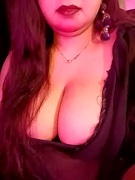 Suhanakhan00 online show from 04-02-26, 08:48