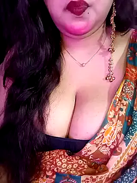Suhanakhan00 online show from 03-10-26, 05:44