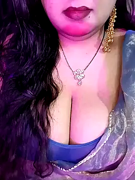 Suhanakhan00 online show from 02-12-26, 06:24