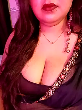 Snapshot of Suhanakhan00 chatting on 04-28-26, 09:35 Suhanakhan00 online show from 04-28-26, 09:35