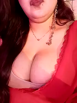 Suhanakhan00 online show from 06-26-26, 08:31