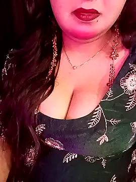 Suhanakhan00 online show from 03-17-26, 07:33