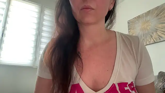 Serena 4you online show from 04-26-26, 06:05