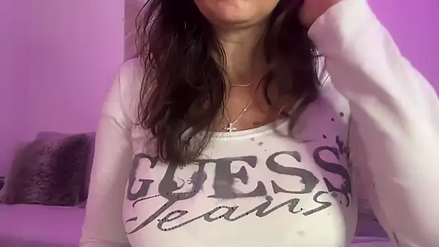 Snapshot of Serena_4you chatting on 09-23-25, 09:11 Serena 4you online show from 09-23-25, 09:11
