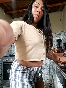 Karenn12 online show from 04-28-26, 03:38