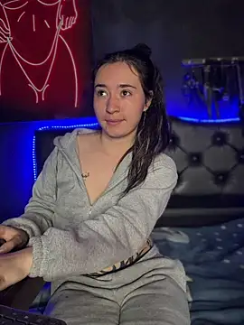 Sophie LS online show from 06-05-26, 03:00