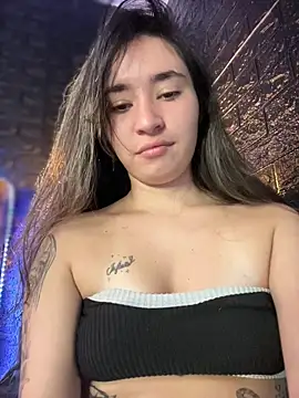 Sophie LS online show from 12-17-25, 08:25