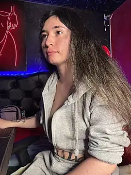 Sophie LS online show from 04-26-26, 02:42