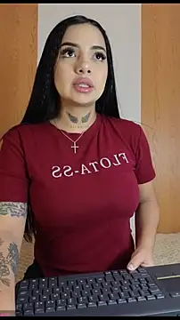 Alissfressa online show from 06-19-26, 01:44