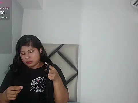 izabellElisa online show from 01-14-26, 03:32