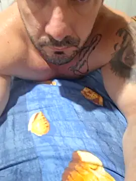 KAZADO LIBERAL online show from 04-17-26, 04:54