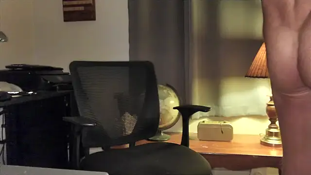 Scotty52838 online show from 04-13-26, 01:42