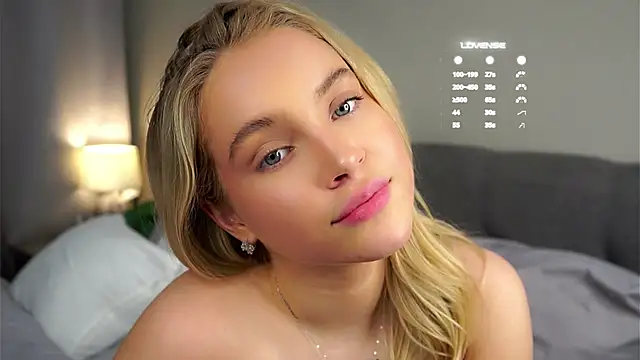 Snapshot of AftonConnett chatting on 03-19-25, 04:25 AftonConnett online show from 03-19-25, 04:25