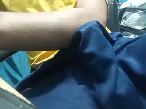 Snapshot of SALLY_OMAR_ chatting on 06-19-26, 12:05 SALLY OMAR online show from 06-19-26, 12:05