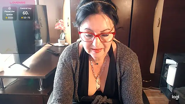 exymilf  online show from 10-22-25, 09:42