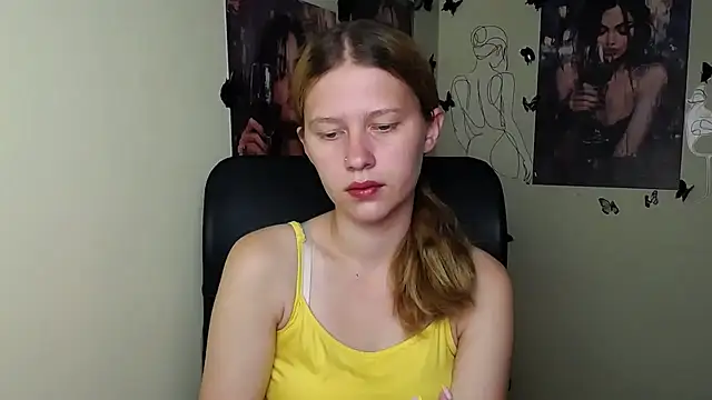 Snapshot of StellaCRL chatting on 06-17-26, 06:24 StellaCRL online show from 06-17-26, 06:24