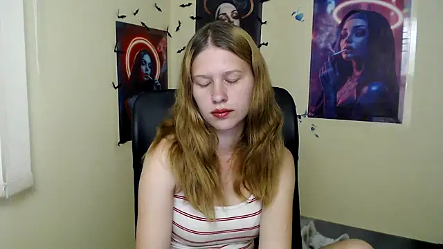 Snapshot of StellaCRL chatting on 06-22-26, 06:54 StellaCRL online show from 06-22-26, 06:54