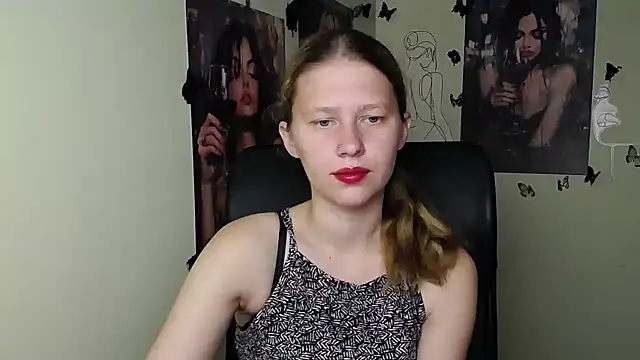 Snapshot of StellaCRL chatting on 06-18-26, 06:34 StellaCRL online show from 06-18-26, 06:34