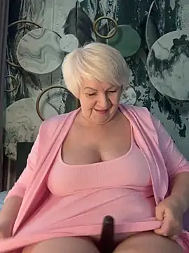 Snapshot of Laura_Millf chatting on 02-20-26, 02:52 Laura Millf online show from 02-20-26, 02:52