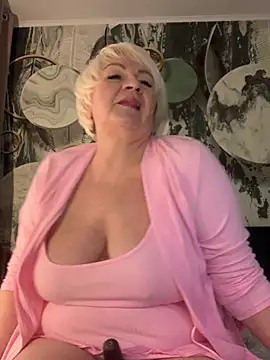 Snapshot of Laura_Millf chatting on 03-16-26, 03:37 Laura Millf online show from 03-16-26, 03:37