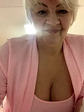 Laura Millf online show from 11-23-25, 03:00