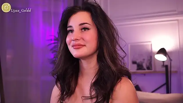 Snapshot of Liya_Gold_ chatting on 02-12-25, 09:22 Liya Gold  online show from 02-12-25, 09:22