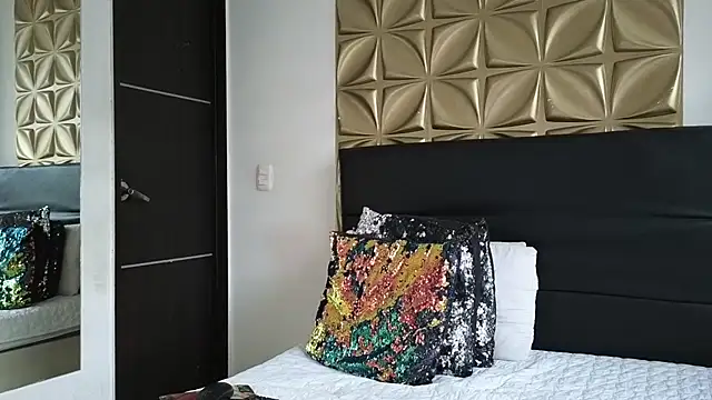 ANGEL  COOPER online show from 03-22-25, 11:42