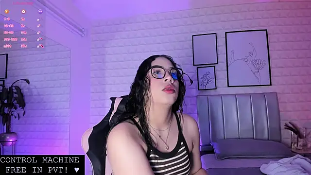 Lizzie-Evans online show from 06-02-26, 12:05