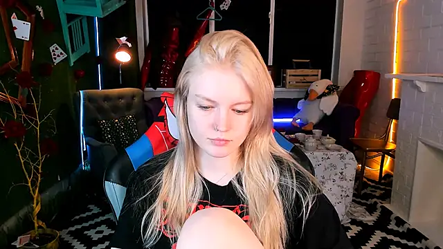 GraceGlamour online show from 03-15-25, 08:15