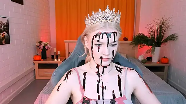 GraceGlamour online show from 10-31-25, 09:06