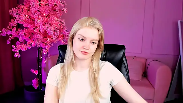 GraceGlamour online show from 03-22-25, 08:08