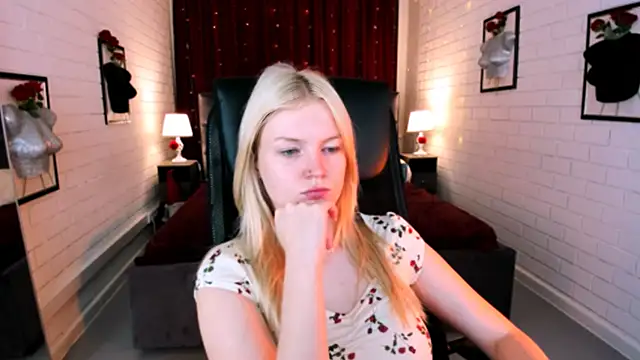 GraceGlamour online show from 09-15-25, 05:08