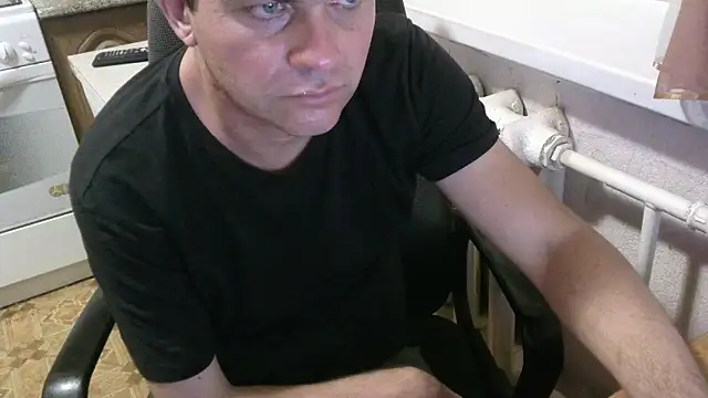 Snapshot of AlDON59 chatting on 10-06-25, 06:08 AlDON59 online show from 10-06-25, 06:08