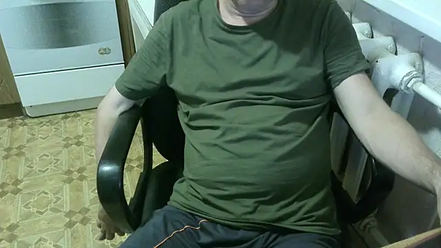 Snapshot of AlDON59 chatting on 09-14-25, 05:46 AlDON59 online show from 09-14-25, 05:46