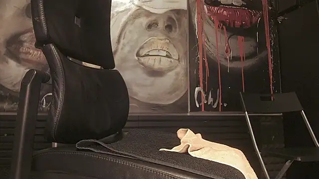 dani4334 online show from 11-09-25, 07:34