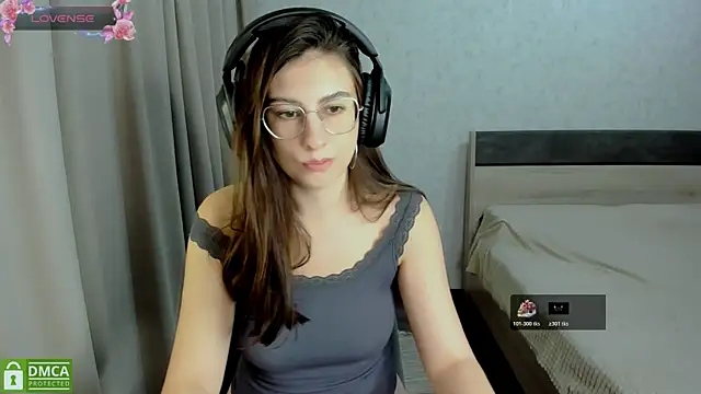 briannababy  online show from 12-18-25, 01:48